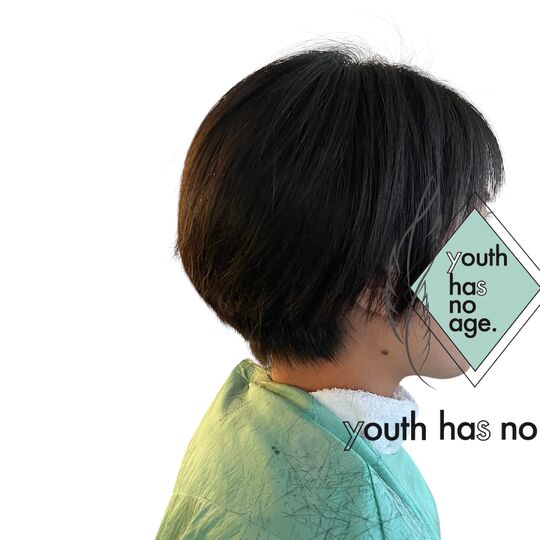 7B2EE685-E22C-4C74-8B40-1633C66689FC